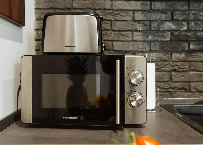 21 - New Building & Parking * ブカレスト