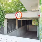 21 - New Building & Parking 아파트