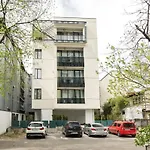 21 - New Building & Parking Lägenhet Bukarest
