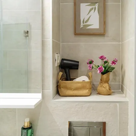 21 - New Building & Parking Bucharest