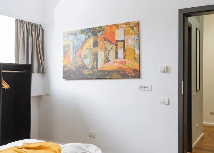 21 - New Building & Parking شقة بوخارست