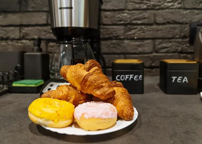 21 - New Building & Parking بوخارست