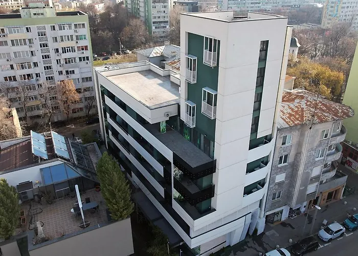 21 - New Building & Parking Apartman