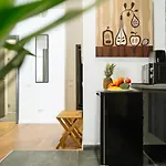 Apartman 21 - New Building & Parking