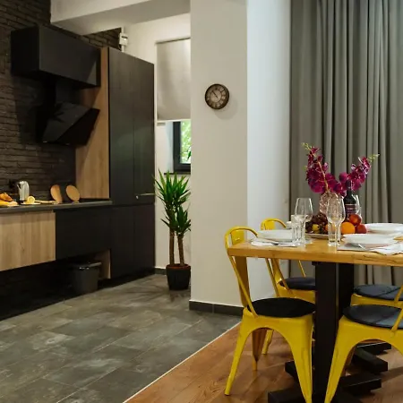 21 - New Building & Parking Apartamento